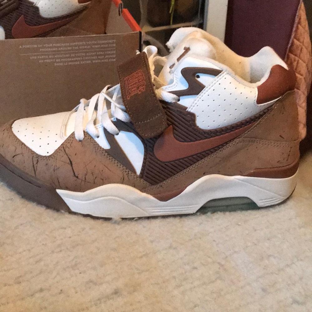 Nike Air Max Force was 180